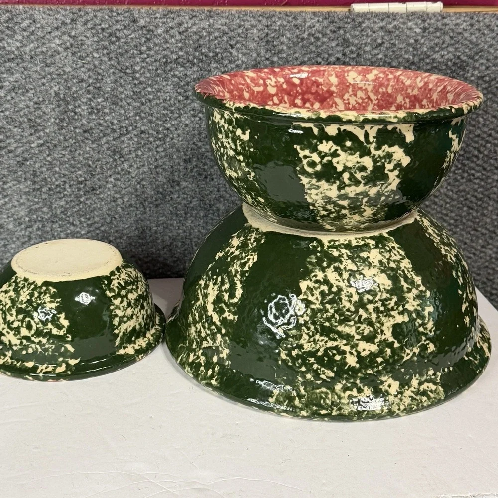 Set Of 3 Watermelon Sponge Ware Nesting Bowls Pottery